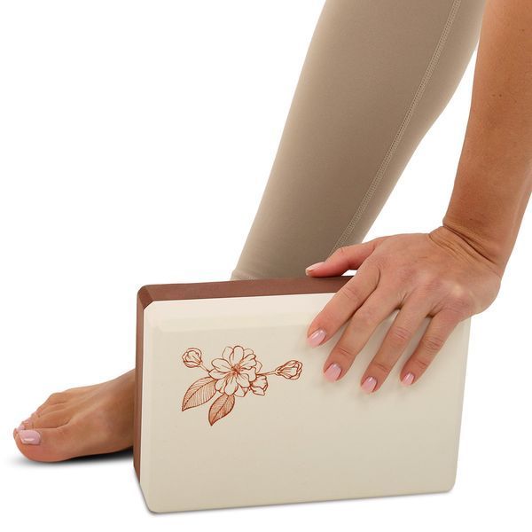 Блок для йоги двокольоровий BLOOM YOGA BRICK LB7041 кольори в асортименті LB7041 фото