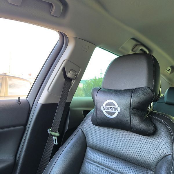 Подушки в авто 2 шт Nissan, натуральная кожа, с логотипом Ниссан, на подголовник для вашей машины ws85375 фото