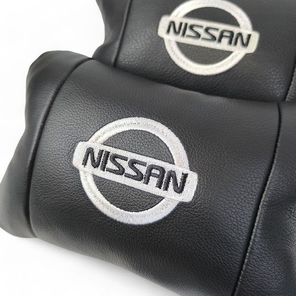 Подушки в авто 2 шт Nissan, натуральная кожа, с логотипом Ниссан, на подголовник для вашей машины ws85375 фото