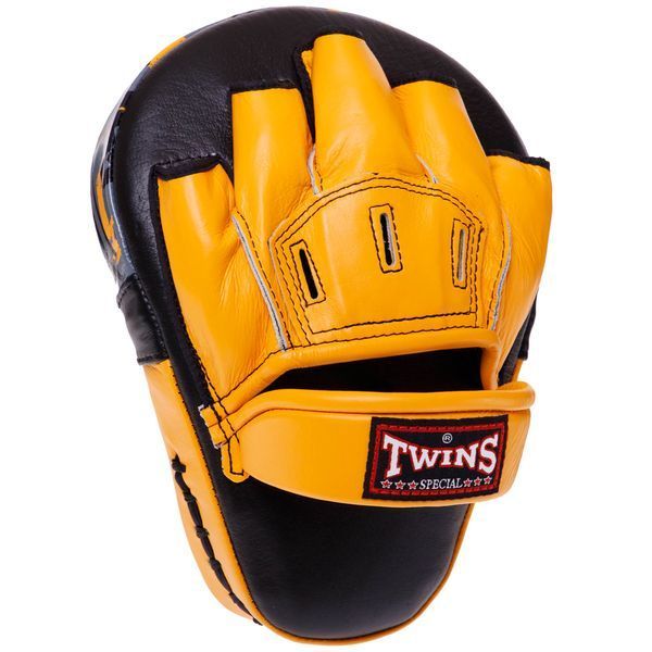 Лапа боксерская изогнутая тренировочная кожа TWINS FPML10-43 25x19x9см 1штука цвета в ассортименте Левая FPML10-43 фото