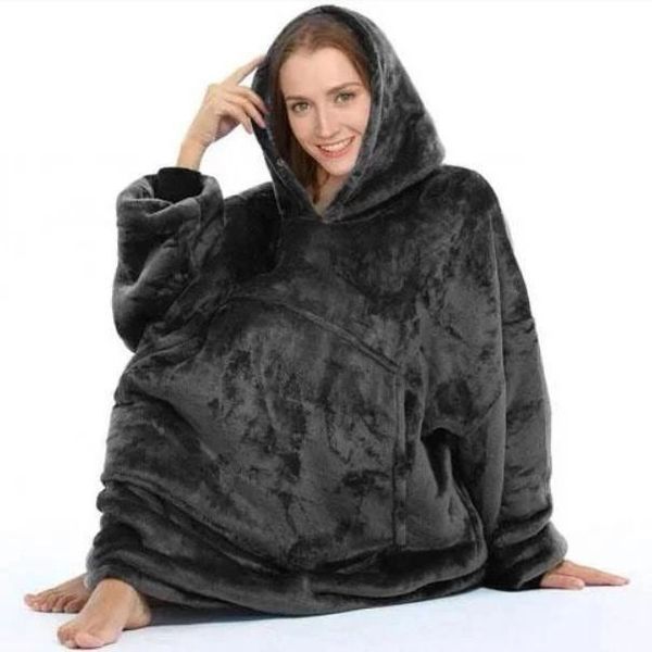 Плед толстовка с капюшоном и рукавами Huggle Hoodie оверсайз. Цвет: черный ws96134-3 фото