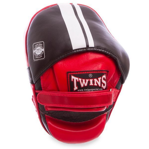Лапа боксерская изогнутая тренировочная кожа TWINS PML14 27x20x10см 1штука цвета в ассортименте Левая PML14 фото
