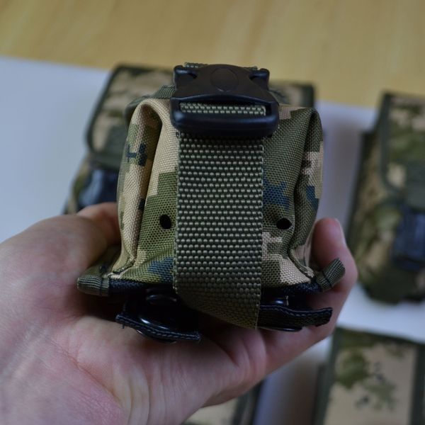 Подсумок на 2 магазина двойной из кордуры пиксель MOLLE тактический ws63825 фото