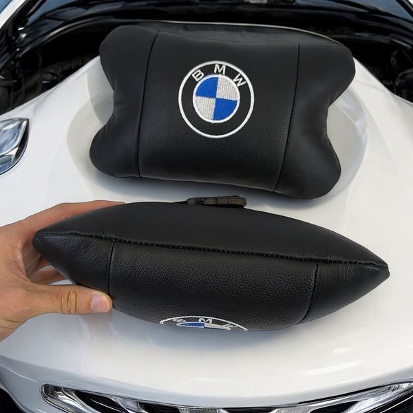 Авто подушки 2 шт &mdash; набор BMW из натуральной кожи, на подголовник в машину, Автомобильная подушка БМВ ws13553-1 фото