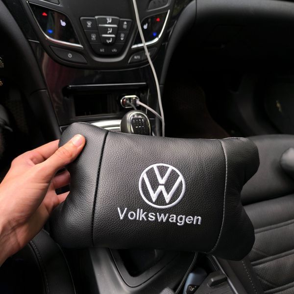 Набор подушек 2шт в авто Volkswagen из натуральной кожи, на подголовник в машину, Автомобильная подушка ws13553-2 фото