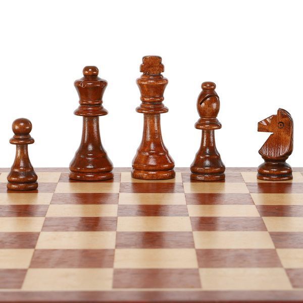 Шахматы настольная игра деревянные Xinliye W5207 размер 42x42х3 см W5207 фото