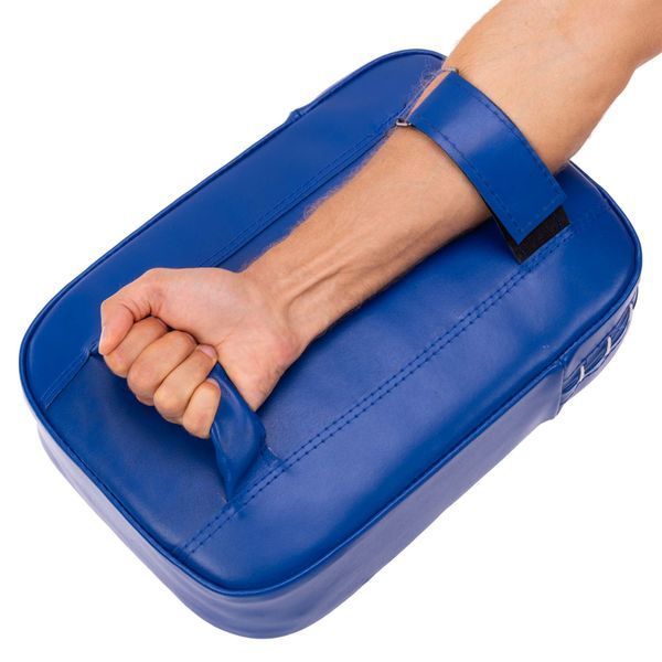 Макивара Прямая тренировочная для отработки ударов кожаная BOXER 1019-02 45х30х10см 1шт цвета в ассортименте 1019-02 фото