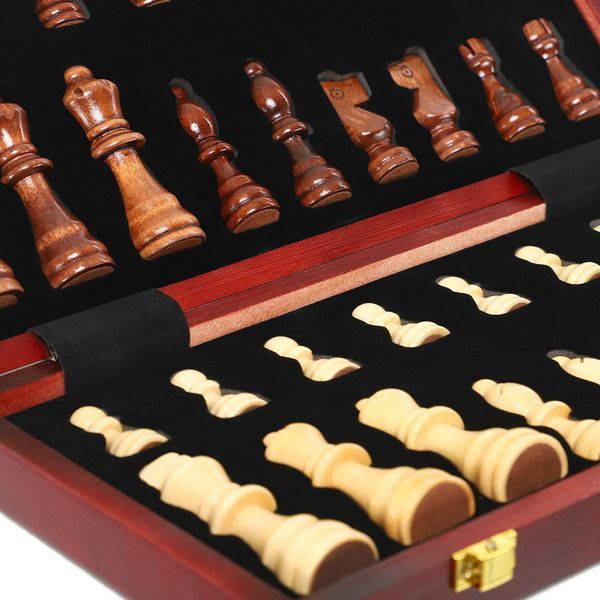 Шахматы настольная игра деревянные Xinliye W5206 размер 32x32х2,5 см W5206 фото