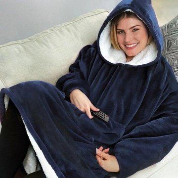 Плед толстовка с капюшоном и рукавами Huggle Hoodie оверсайз. Цвет: синий ws96134 фото