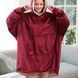 Плед толстовка с капюшоном и рукавами Huggle Hoodie оверсайз. Цвет: бордовый ws96134-1 фото 9