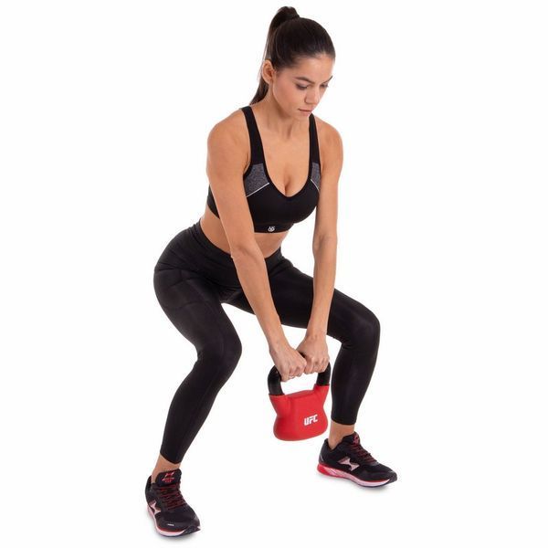 Гиря тренировочная цельная с PVC покрытием UFC UHA-69694 вес 8кг красный UHA-69694 фото