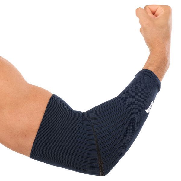 Рукав спортивный нарукавник компрессионный Joma ARM WARMER 400285-331 размер M-L 1шт темно-синий M 400285-331 фото