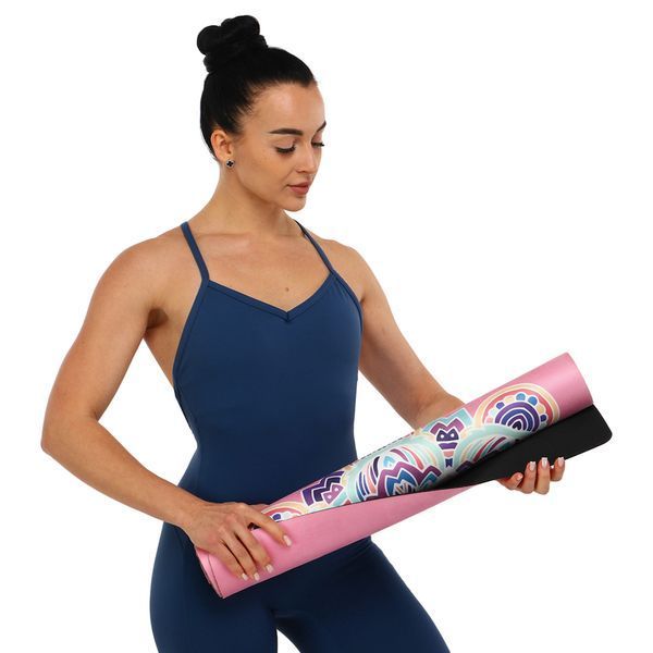 Килимок для йоги Замшевий каучуковий двошаровий Record FI-5662-6 розмір 183x61x0,3см з принтом Потрійний Оберіг рожевий FI-5662-6 фото