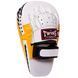 Лапа боксерская изогнутая тренировочная удлиненная кожа TWINS PML21 33x20x12см 1штука цвета в ассортименте Левая PML21 фото 18