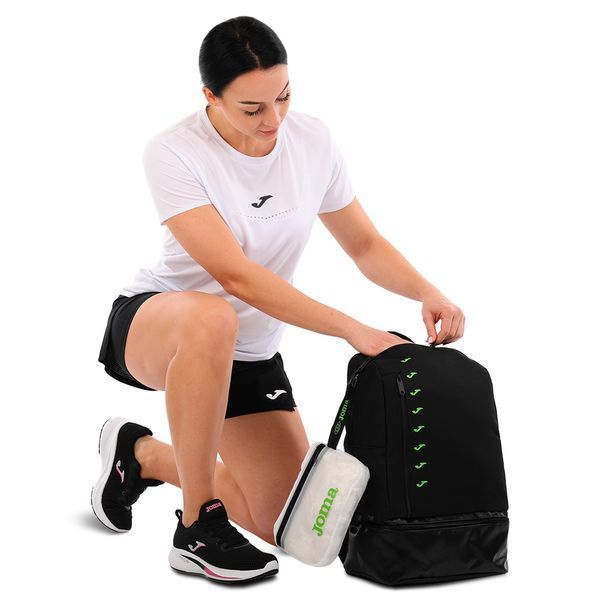Рюкзак спортивный Joma MOCHILA SPLASH 401025-117 25л черный 401025-117 фото